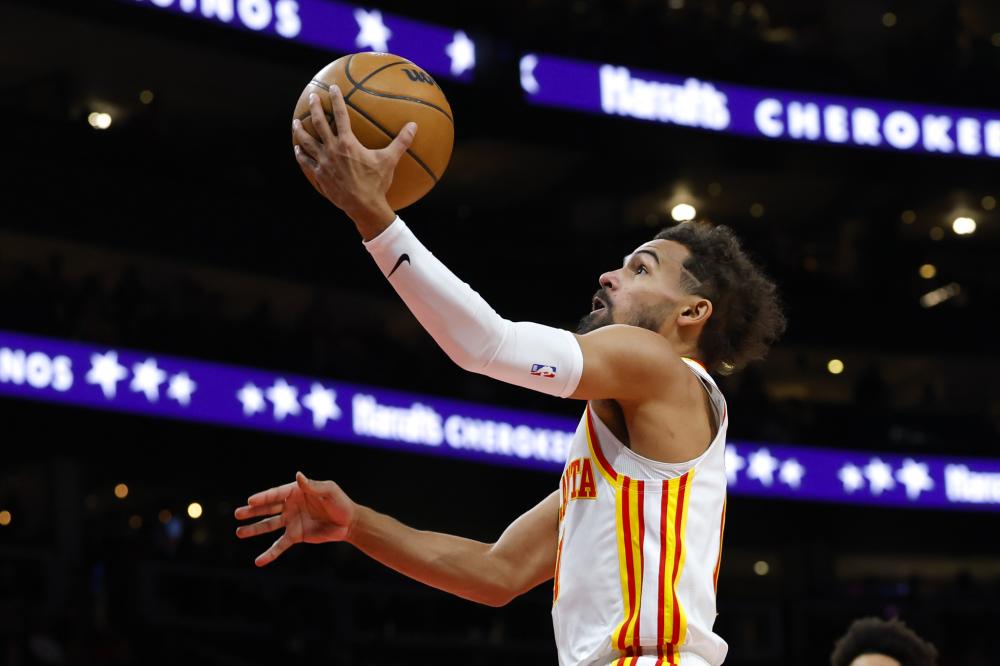 双方球员亲 双方球员亲