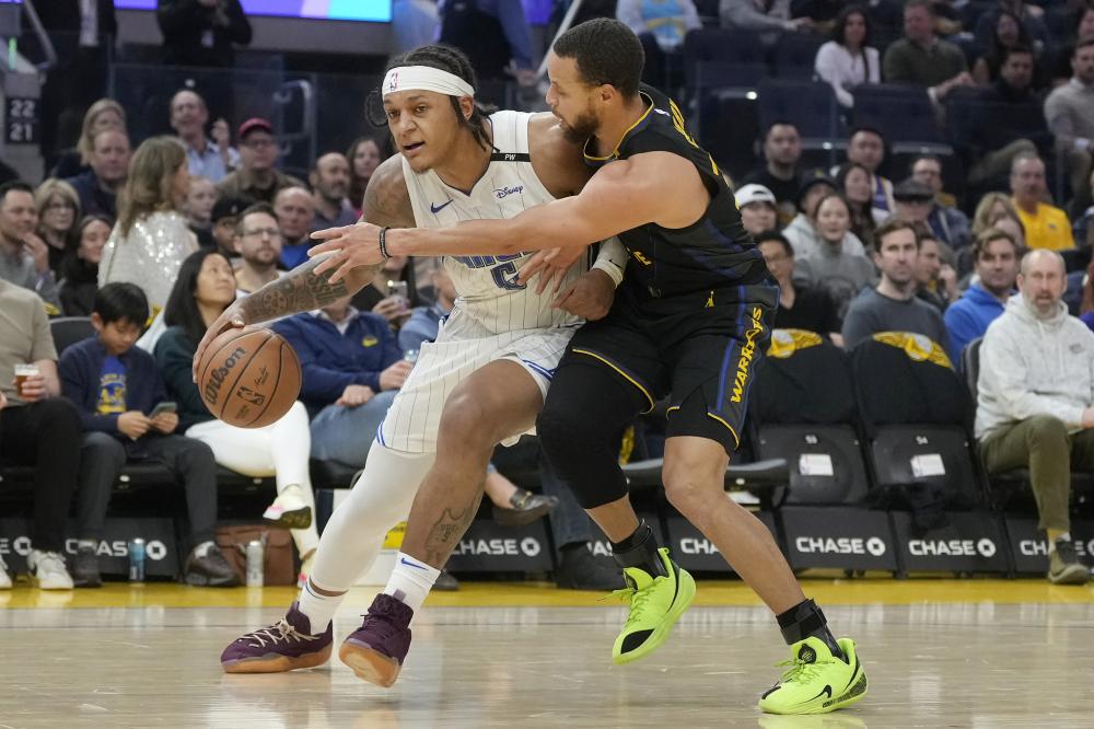 并为球员争 并为球员争