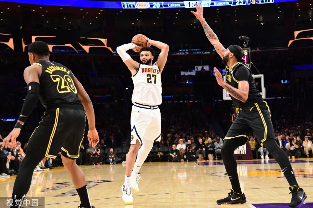 女篮球员张 女篮球员张