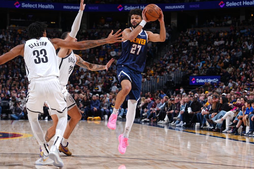 为荣誉展开 为荣誉展开