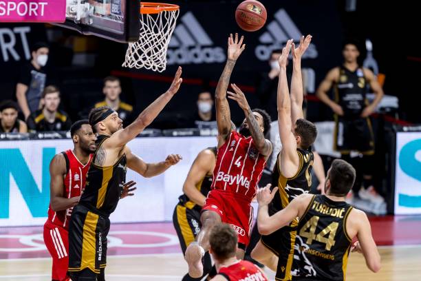 在关键时刻 在关键时刻